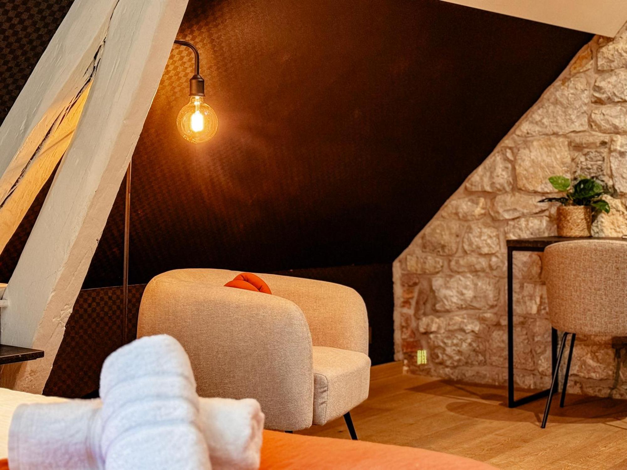 Hotel Le Manoir Марш ан Фамен Екстериор снимка